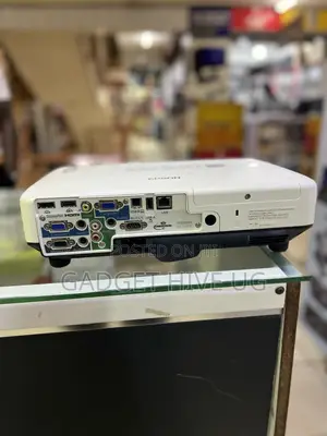 5000 Lumens Epson Projector