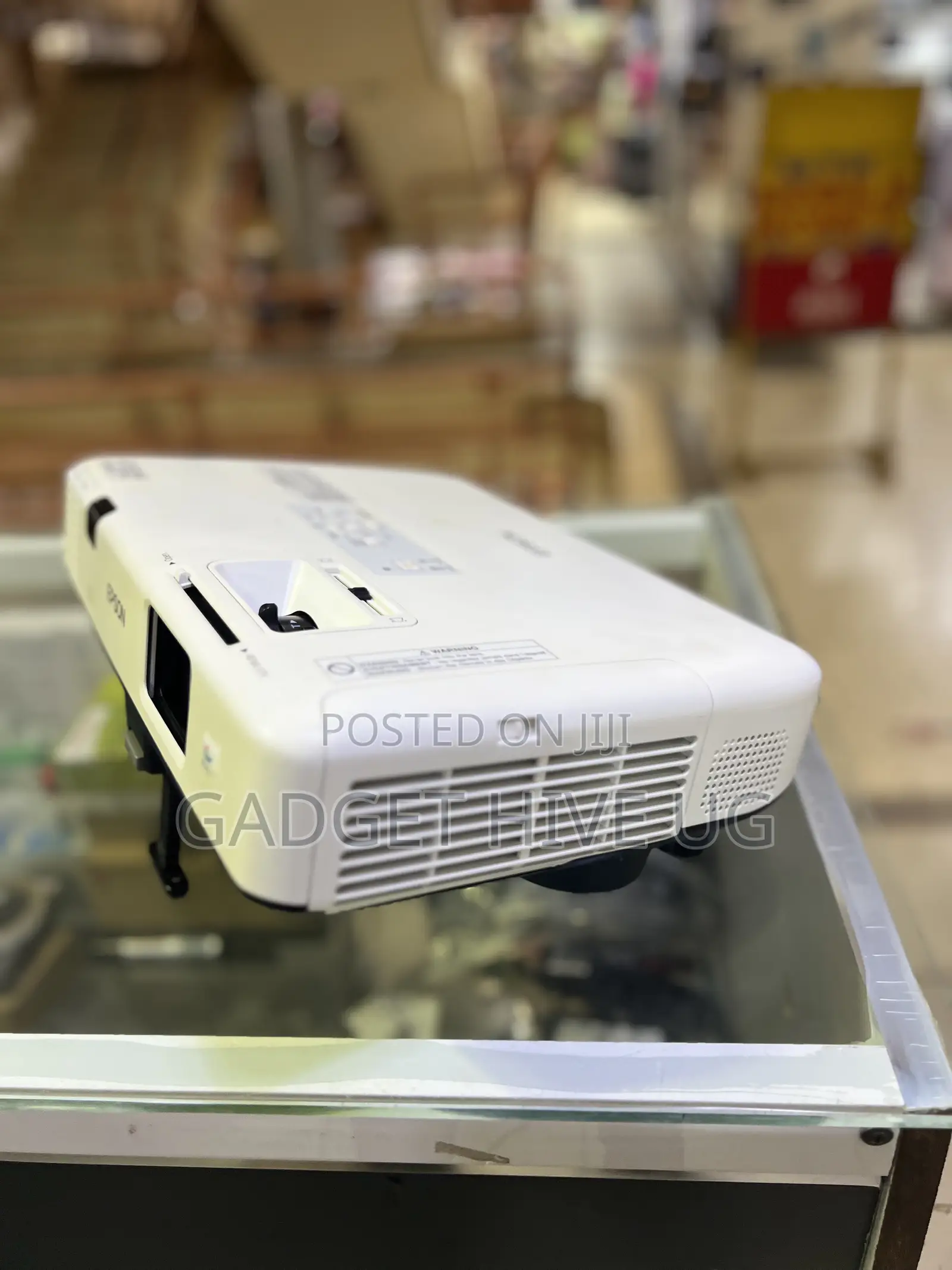 5000 Lumens Epson Projector