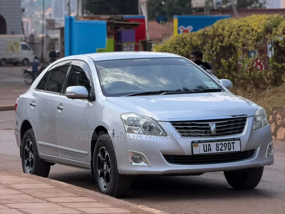 Toyota Premio 2009 Silver