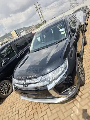 Mitsubishi Outlander 2017 Black