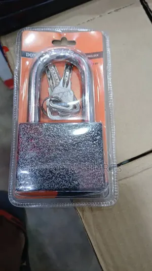 Heavy-Duty Mindy Padlock