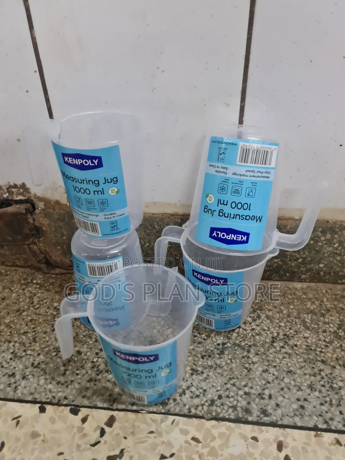 Metered Plastic Measuring Jug 1000mls