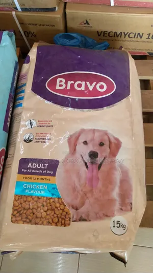 Bravo Chicken Flavour Adult Dog Food(From 12months)