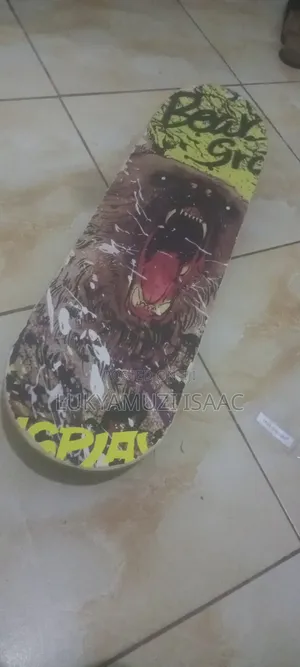 Skateboard