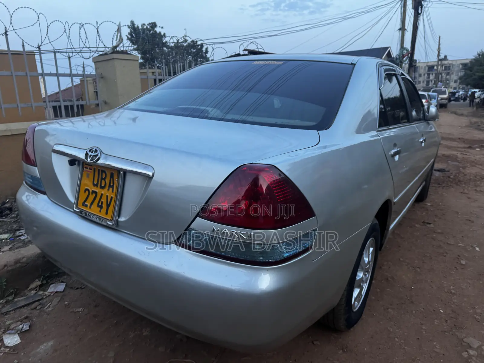 Toyota Mark II 2004 Silver