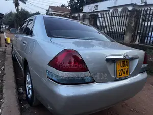 Toyota Mark II 2004 Silver