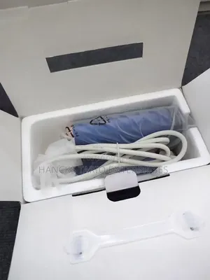 Hoffmans Electronics Garment Steamer (Model: HM-9046).