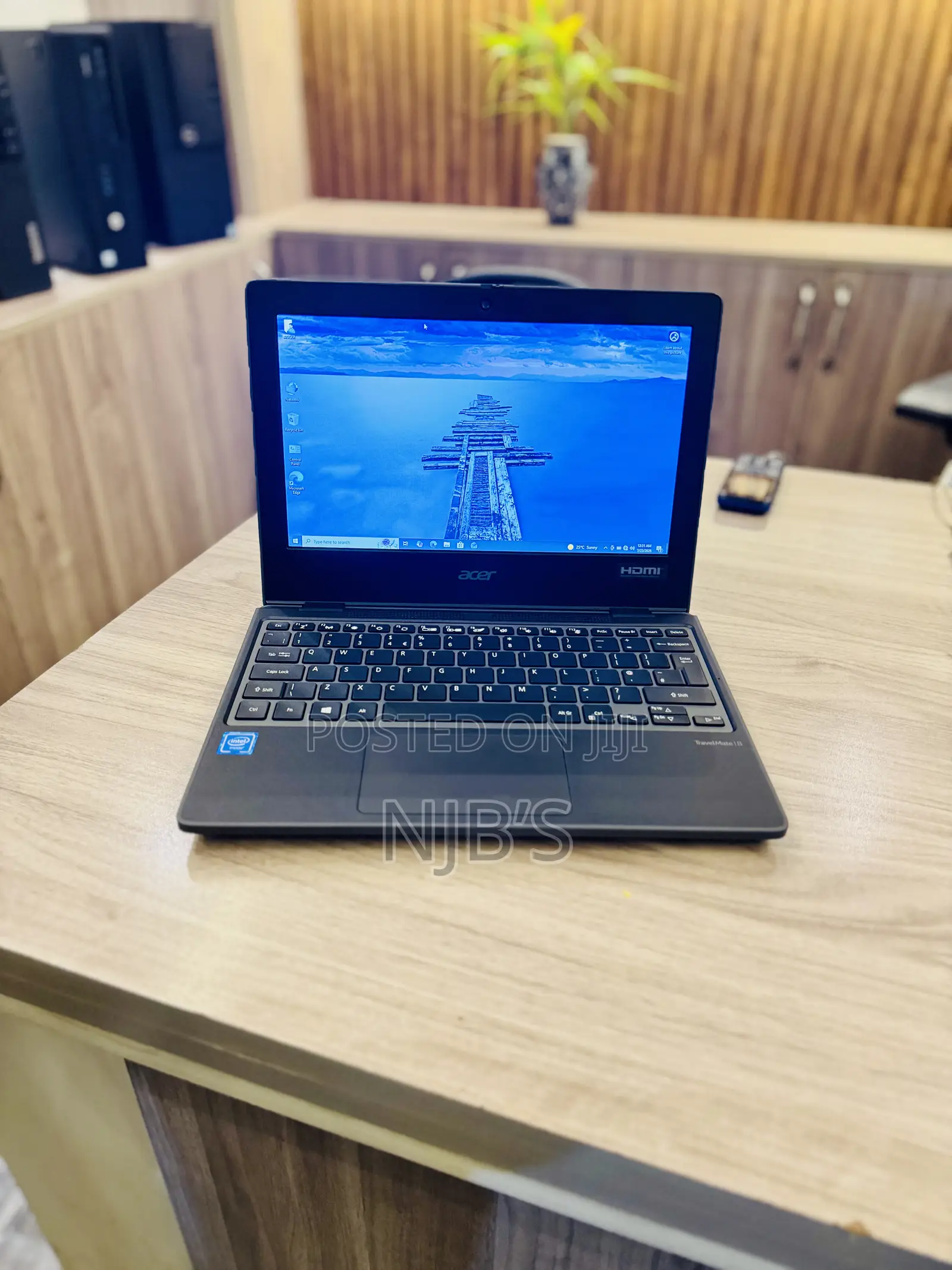 New Laptop Acer TravelMate B3 4GB Intel Celeron eMMC 60GB