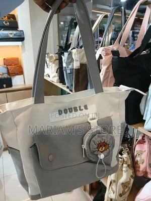 "Double" Tote Bag With a Teddy Bear and a Prominent