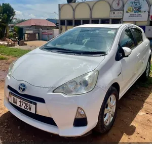 Toyota Aqua 2012 White