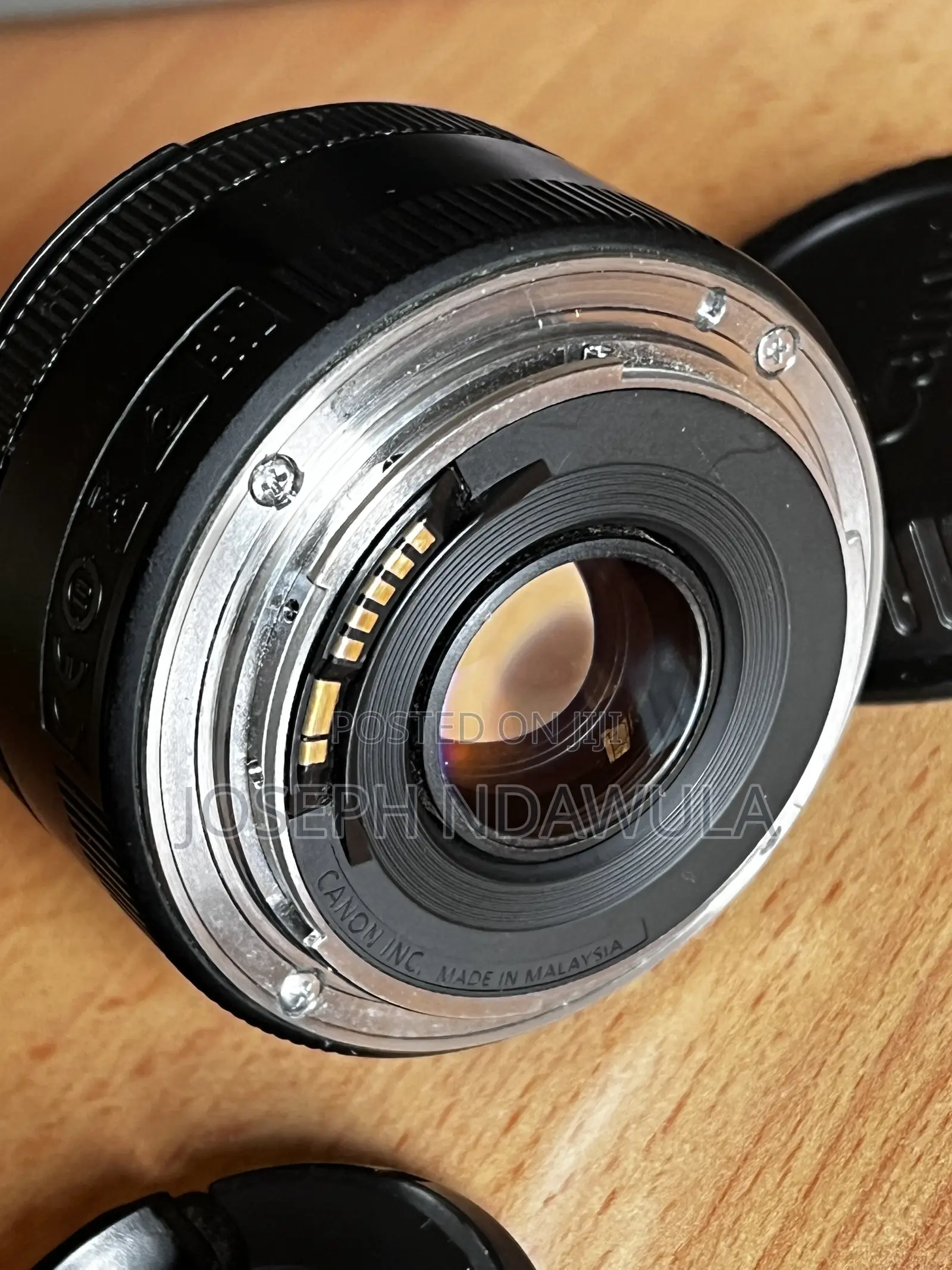 Canon 50mm 1.8 (Metal Casing)