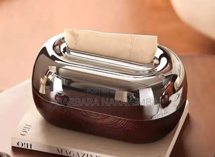 Two-Tone Wood Grain Tissue Box