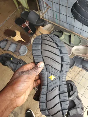 Teva Opens / Scholars Shoes