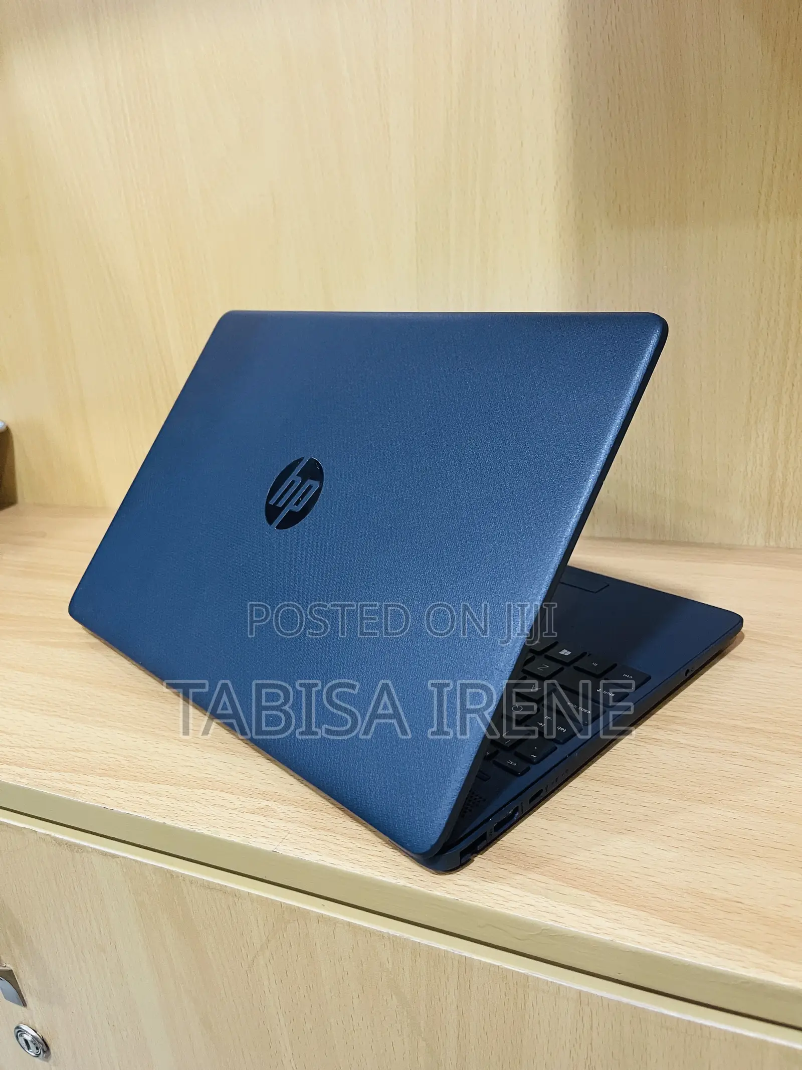 New Laptop HP 250 G8 8GB Intel Core i5 SSD 256GB