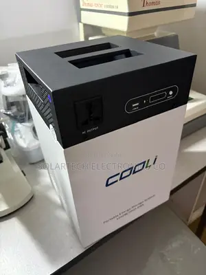 Original Cooli Portable Power Station 2048Wh With LCD Display 40ah
