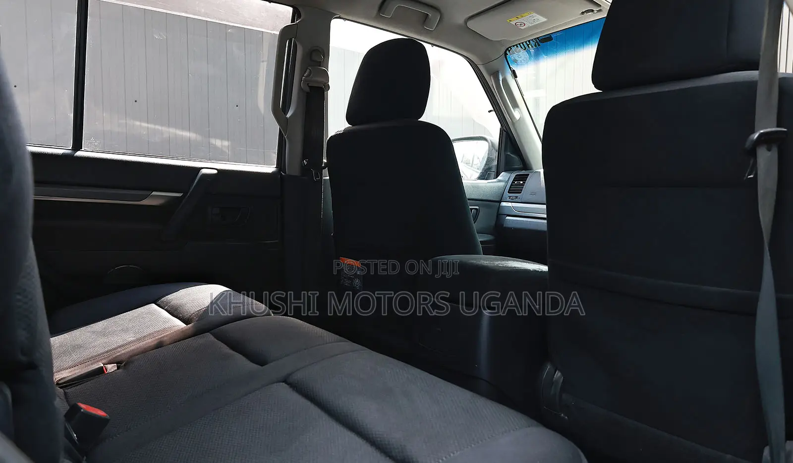 Mitsubishi Pajero 2011 Red