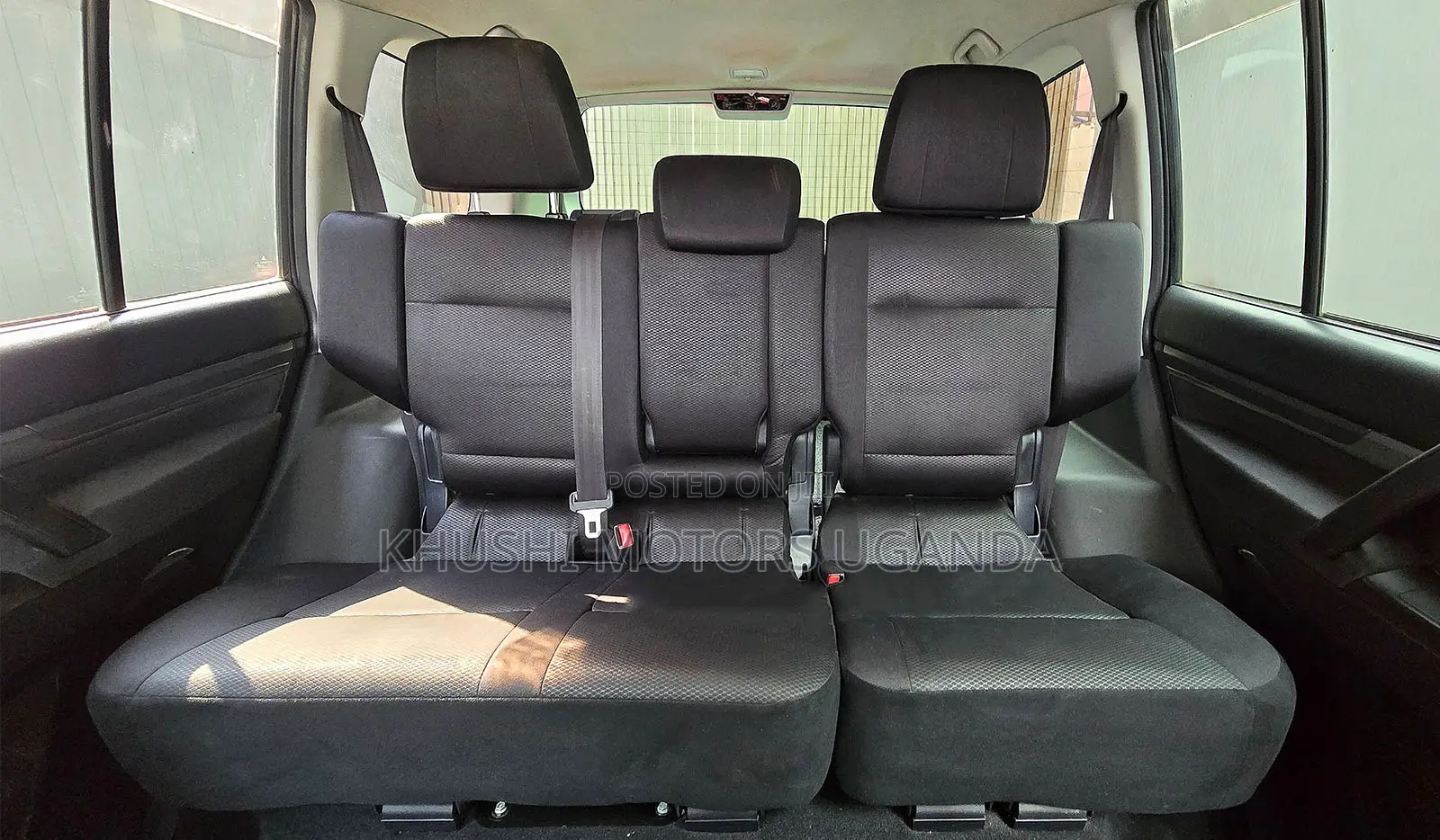 Mitsubishi Pajero 2011 Red
