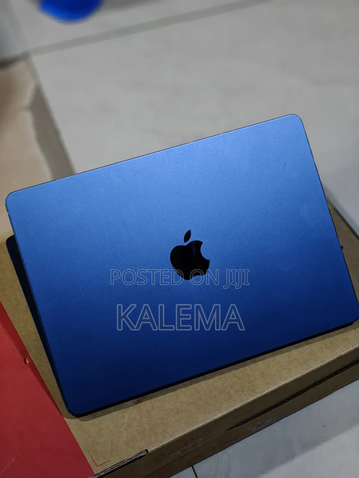 Laptop Apple MacBook Air 2023 M2 8GB Apple M2 SSD 256GB