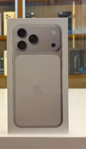 New Apple iPhone 17 Pro Max 256 GB Silver