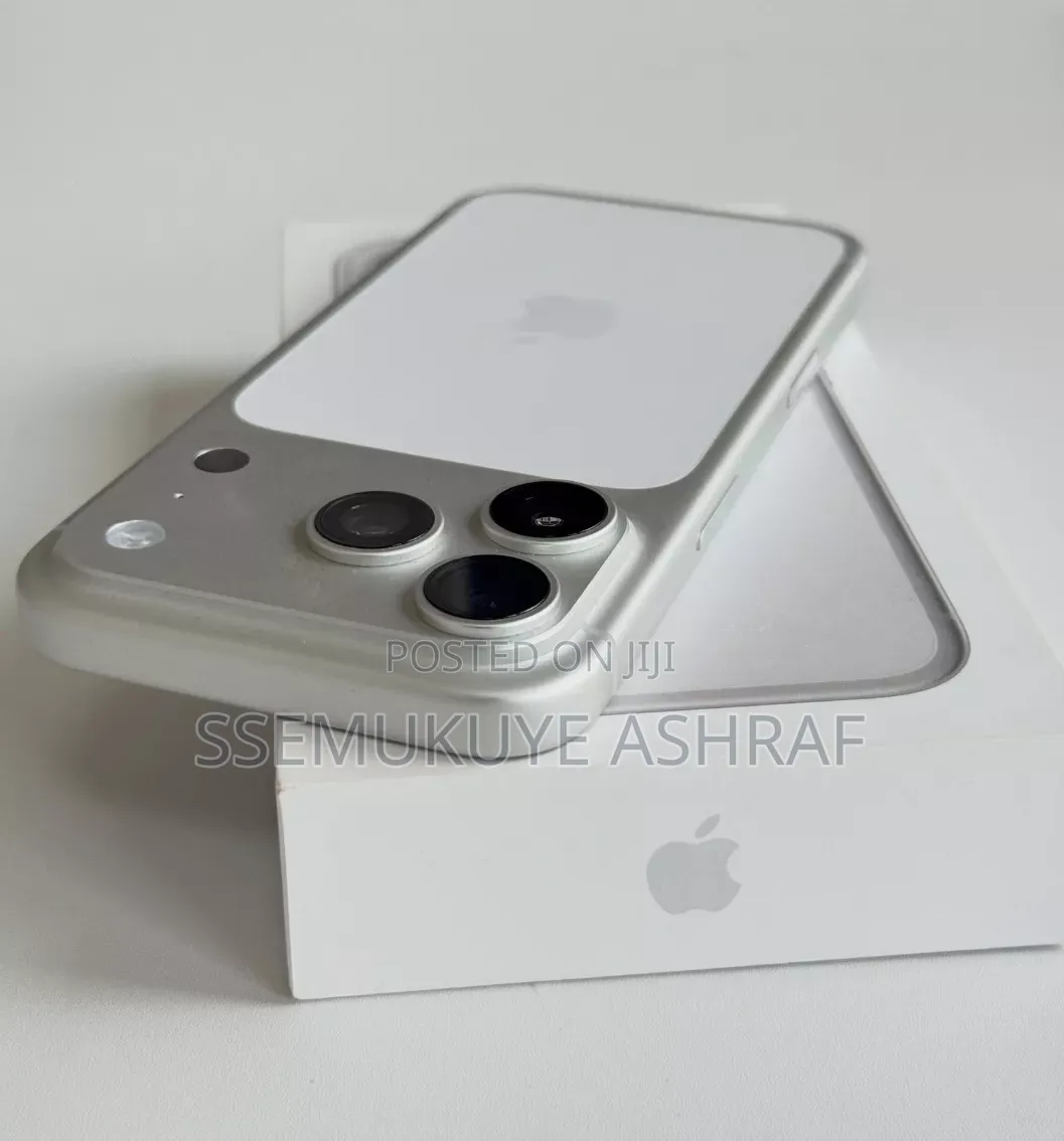 New Apple iPhone 17 Pro Max 256 GB White