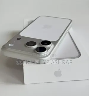 New Apple iPhone 17 Pro Max 256 GB White