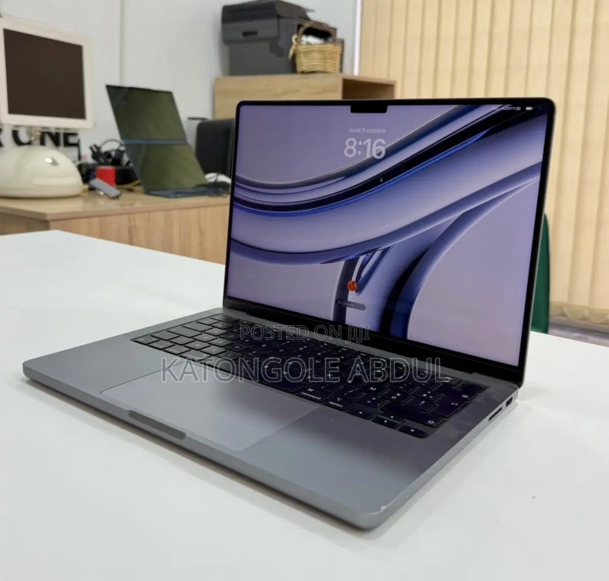 Laptop Apple MacBook Pro 2023 M3 16GB Intel Core M3 SSD 1T
