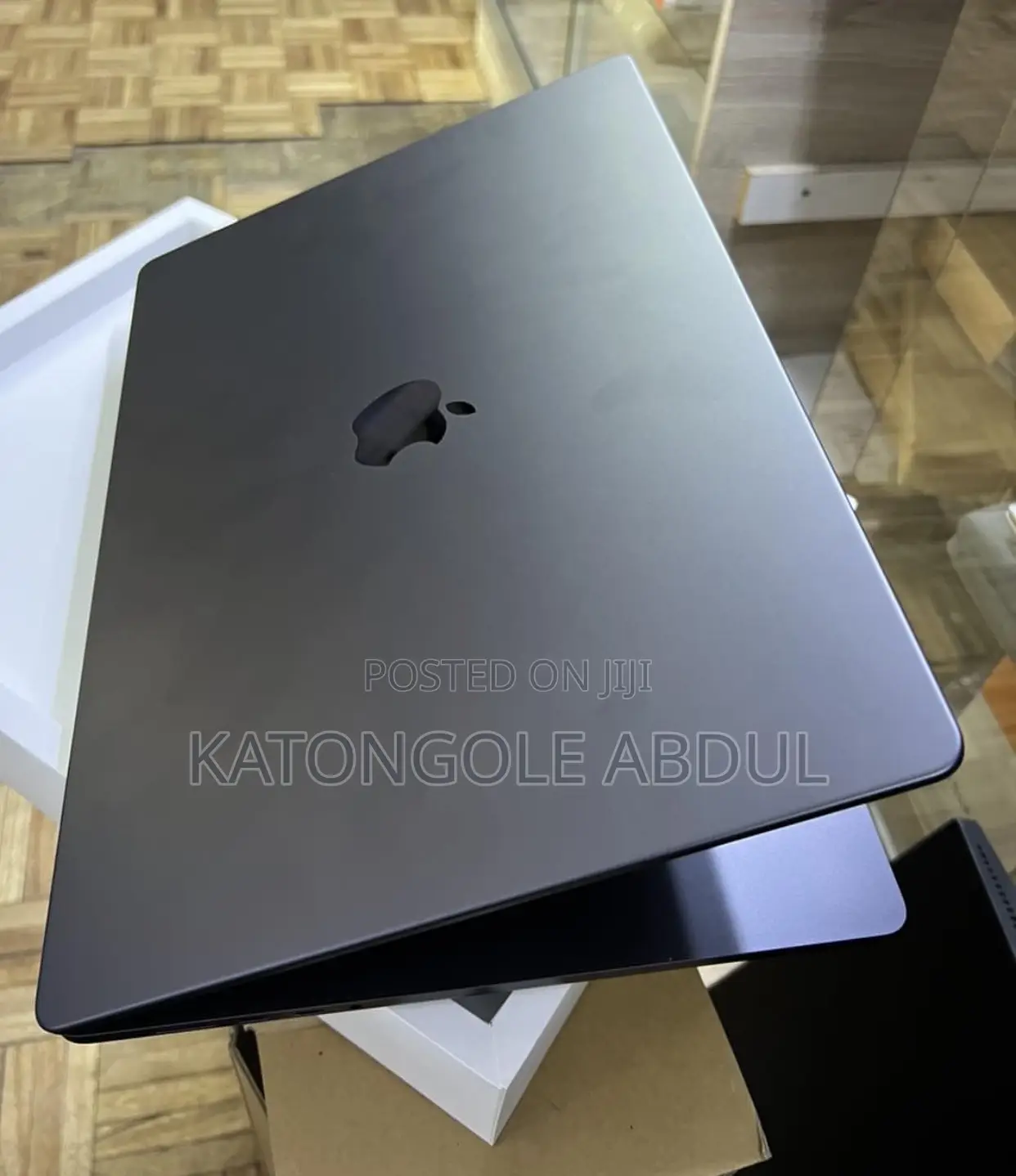 Laptop Apple MacBook Pro 2023 M3 16GB Intel Core M3 SSD 1T