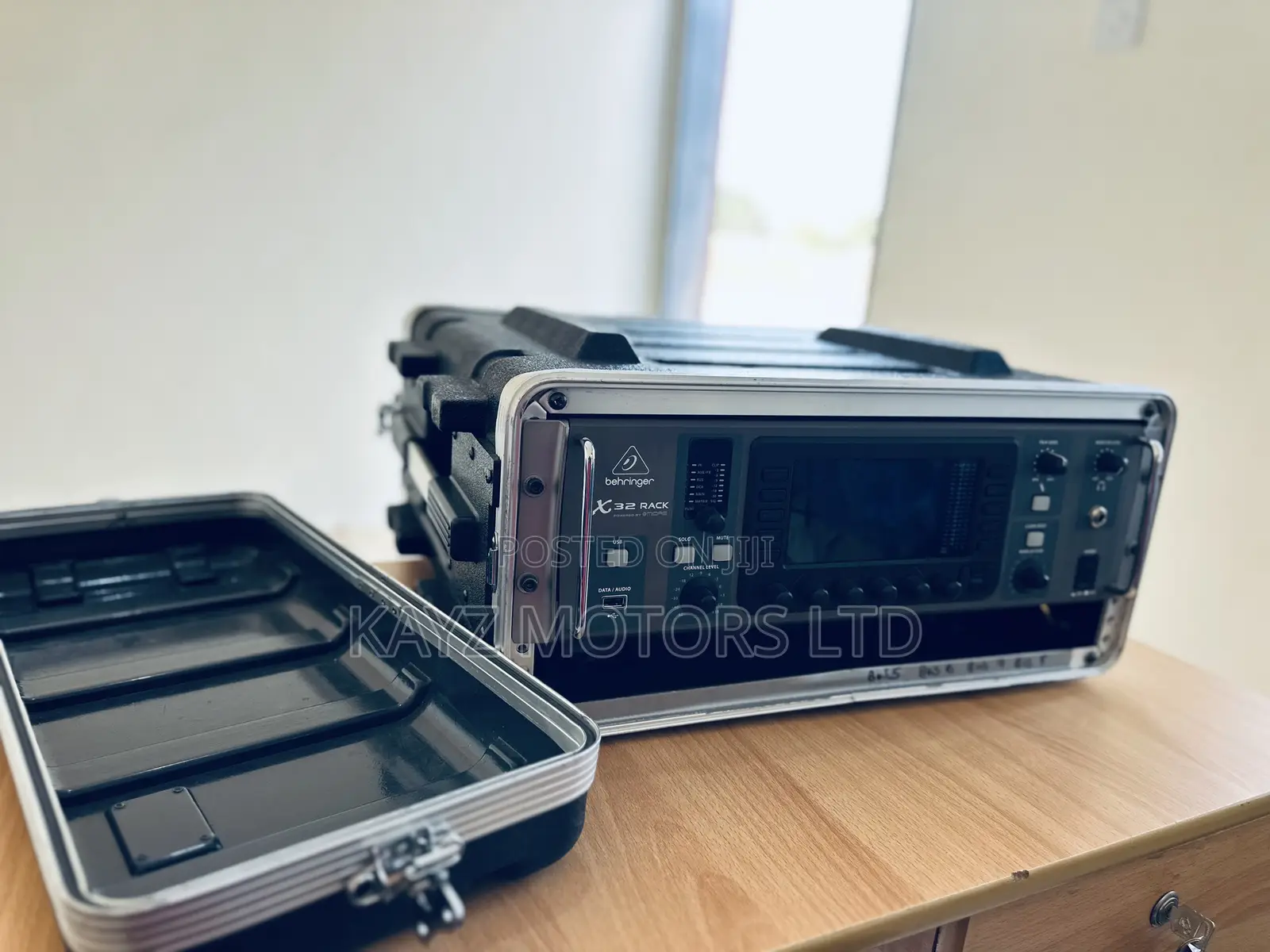 Behringer X32 Rack Digital Mixer With Flight Case