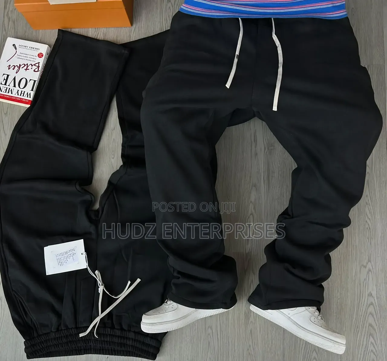 Baggy Black Pants 