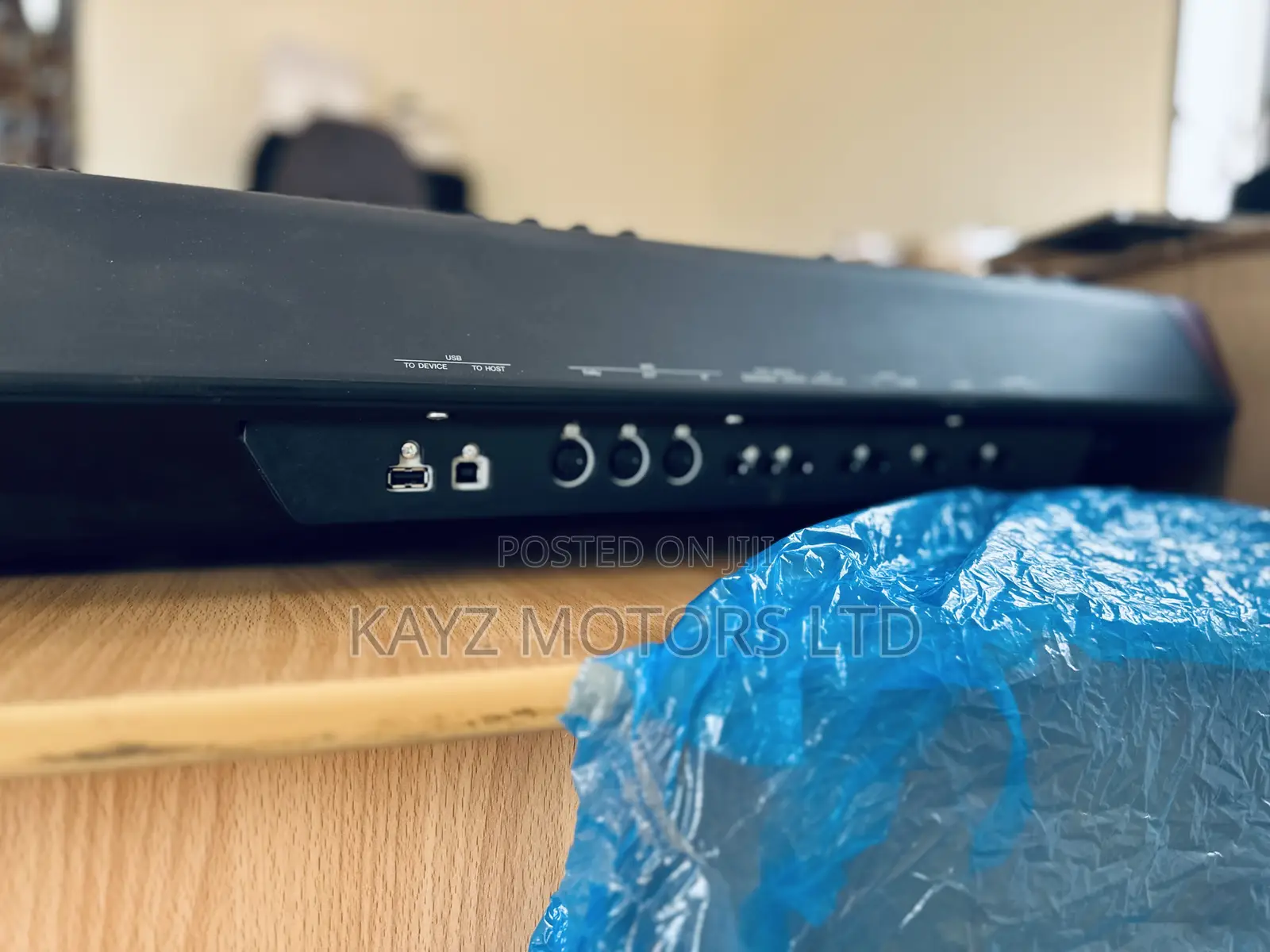 Yamaha Moxf8 Synthesizer Keyboard