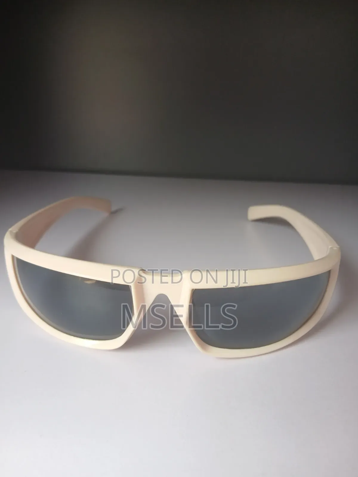 Rectangular Cream Sunglasses