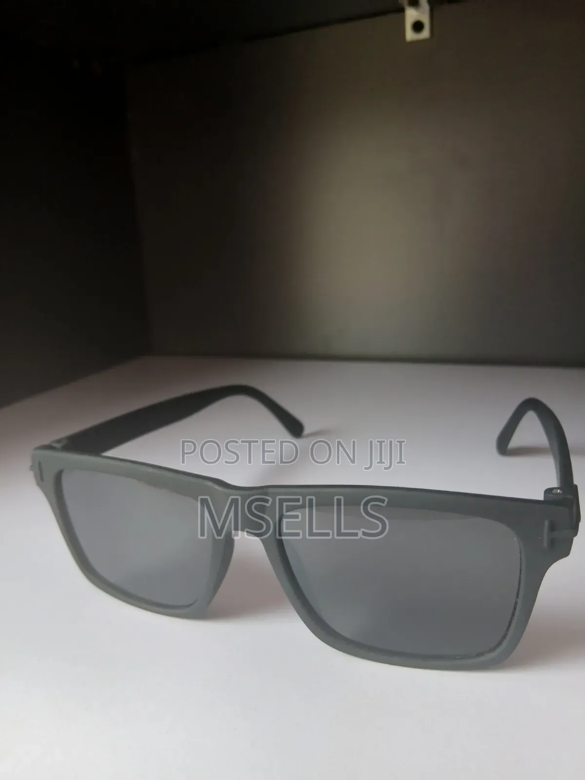 Black Generic Sunglasses