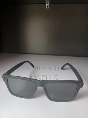 Black Generic Sunglasses