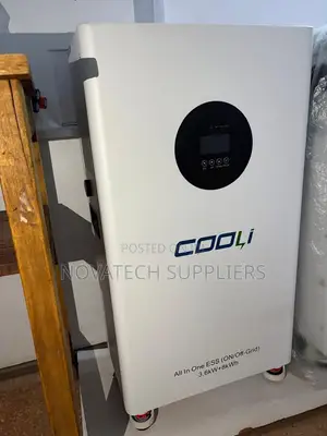 6. 6kW Pure Sine Wave Inverter + 8kWh Battery All-in-One ESS 167ah