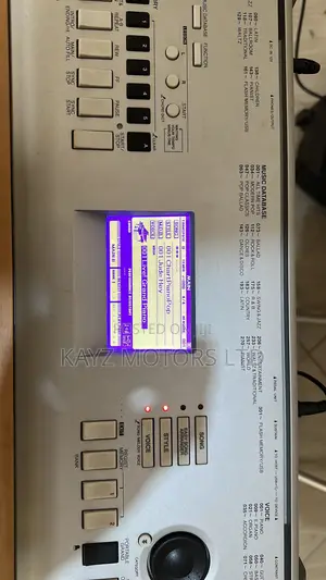 Yamaha DGX 660 Portable Grand Keyboard
