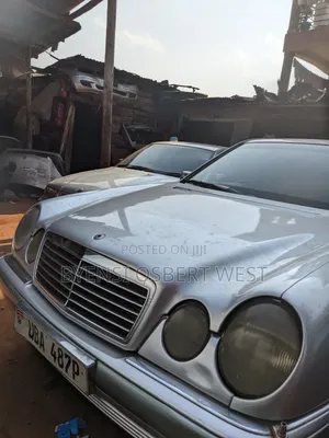 Mercedes-Benz E240 1998