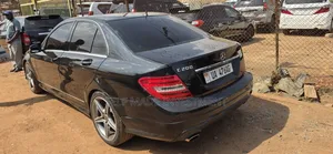 Mercedes-Benz C200 2013 Black