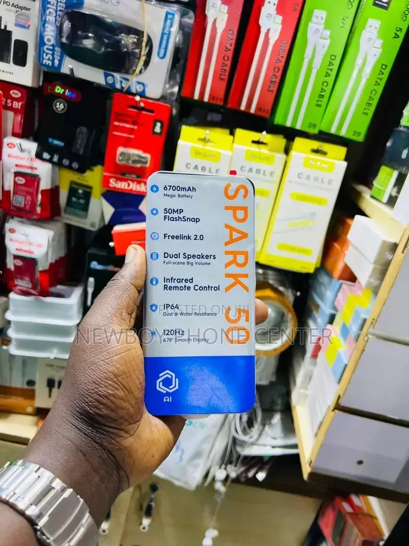 New Tecno Spark 50 128 GB Purple