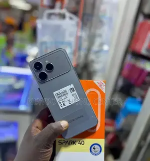 New Tecno Spark 40 256 GB Gray