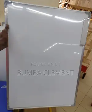Golder White Board 50 X 70