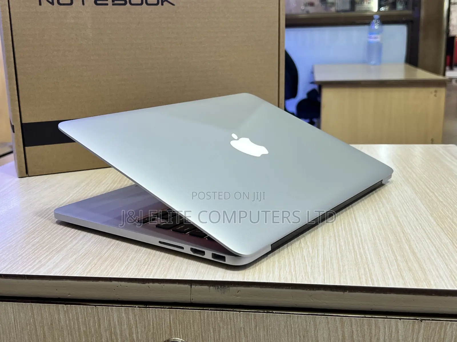 Laptop Apple MacBook Pro 2017 8GB Intel Core i5 SSD 256GB