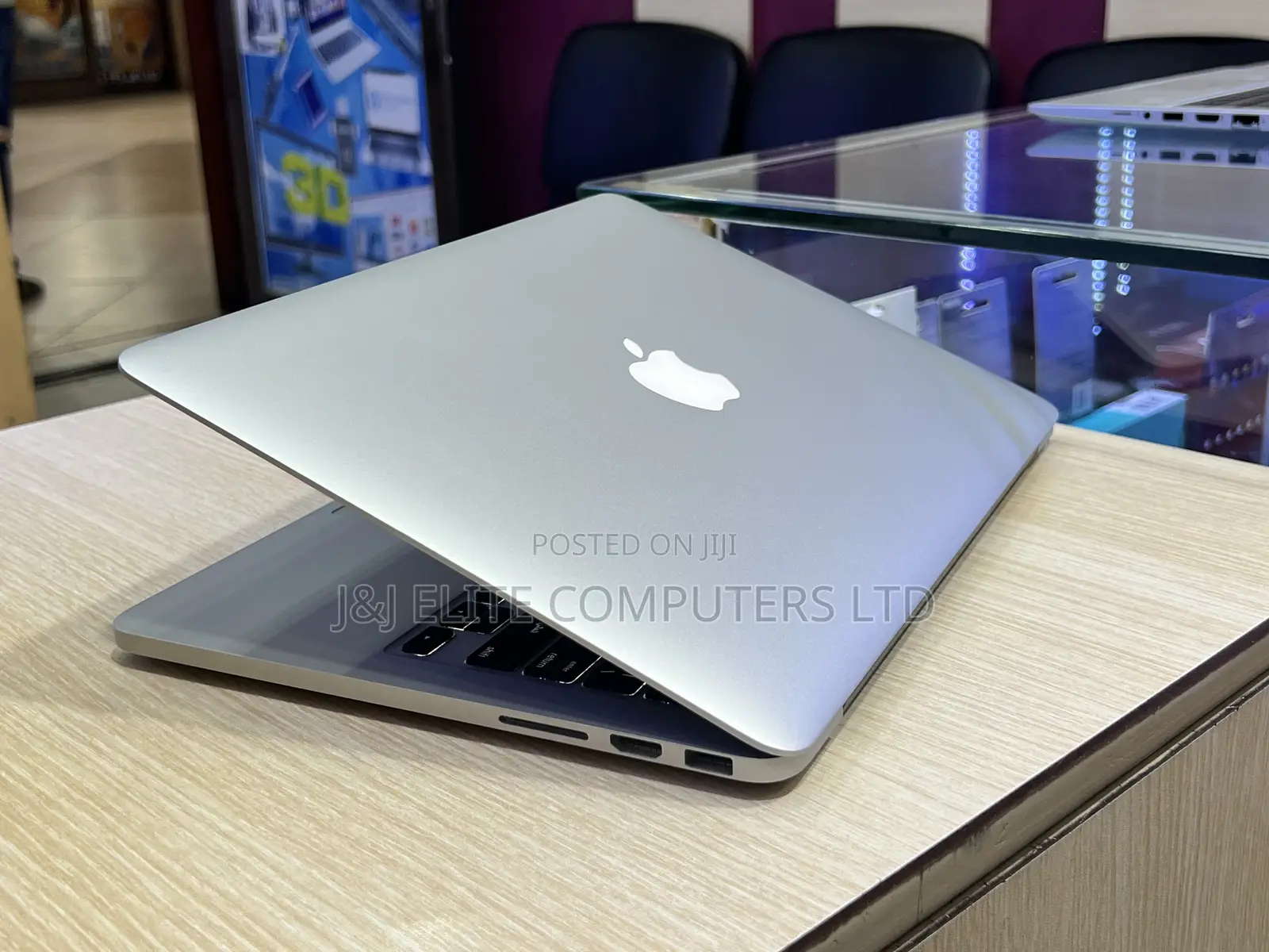 Laptop Apple MacBook Pro 2017 8GB Intel Core i5 SSD 256GB