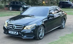 Mercedes-Benz E250 2016 Black