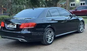 Mercedes-Benz E250 2016 Black