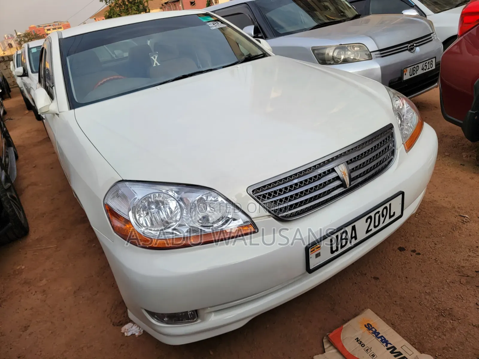 Toyota Mark II 2002 White