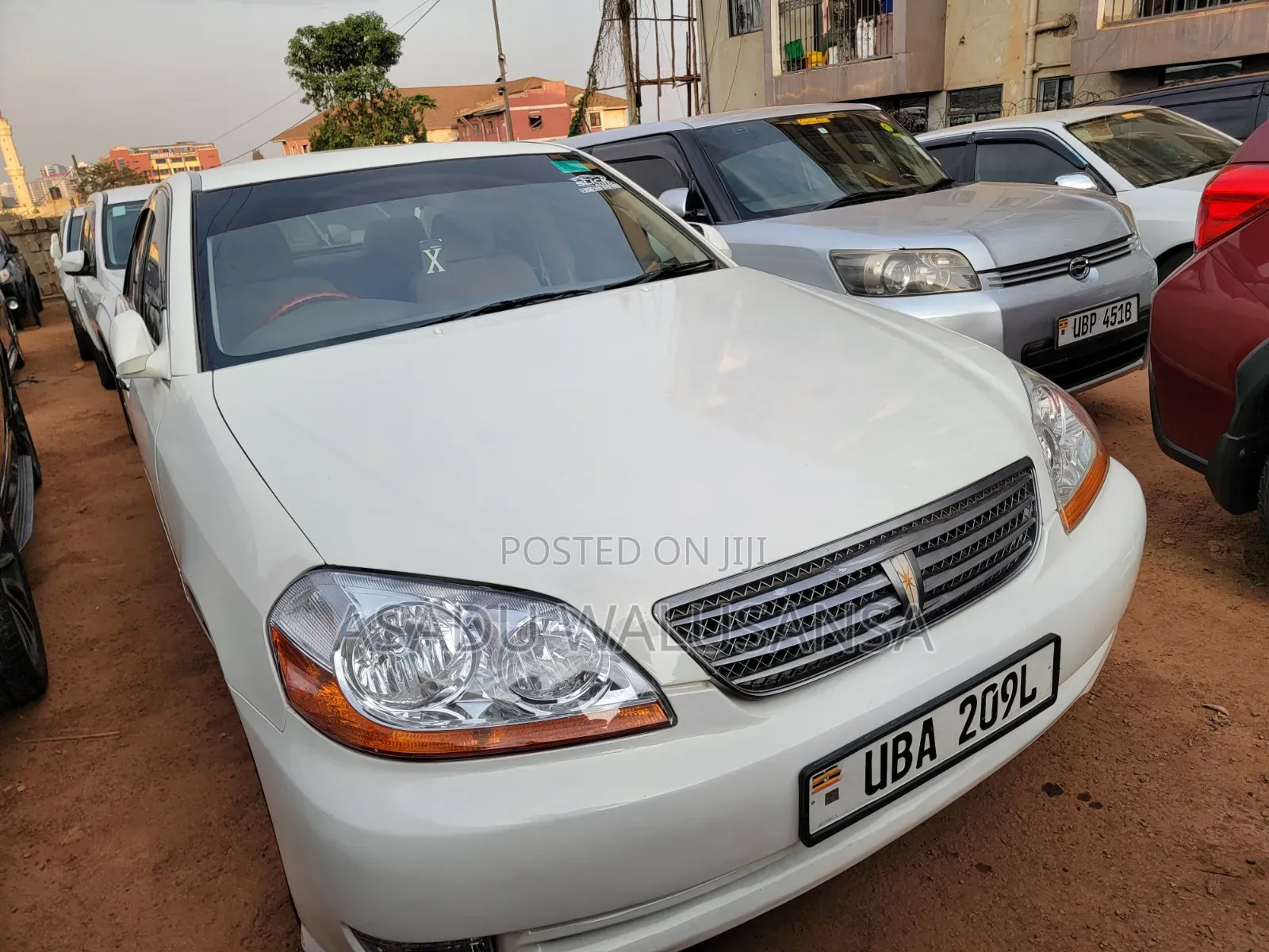 Toyota Mark II 2002 White
