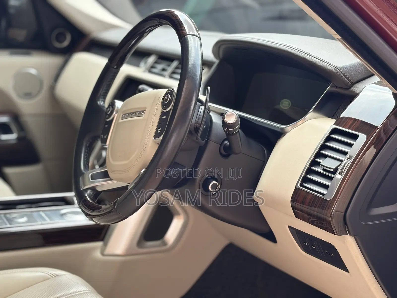Land Rover Range Rover Vogue 2016 Red