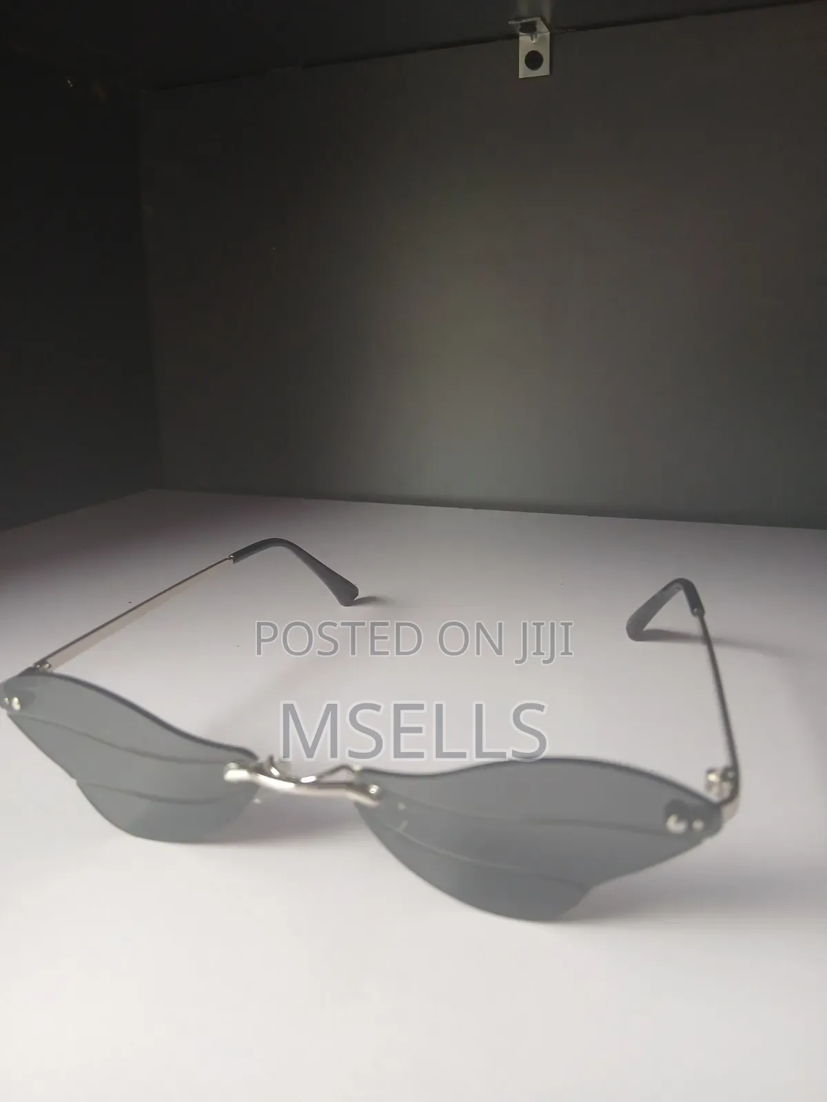 Rimless Butterfly Wing Sunglasses