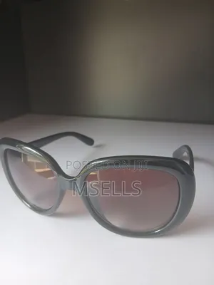 Round Geometric Sunglasses (Black)