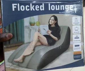 Flocked Lounge